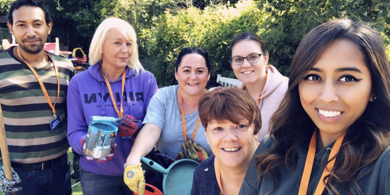 Echo digs deep to help Acorns Children’s Hospice