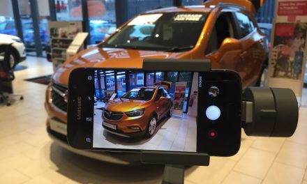 VAUXHALL TRIALS INNOVATIVE NEW CAR BUYING SERVICE