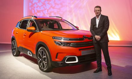 AUSTIN HEALEY JOINS CITROËN UK AS BRAND AMBASSADOR FOR NEW C5 AIRCROSS SUV