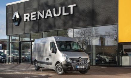 ALL-ELECTRIC RENAULT MASTER Z.E. CLEANS UP AT THE INAUGURAL GREAT BRITISH FLEET AWARDS