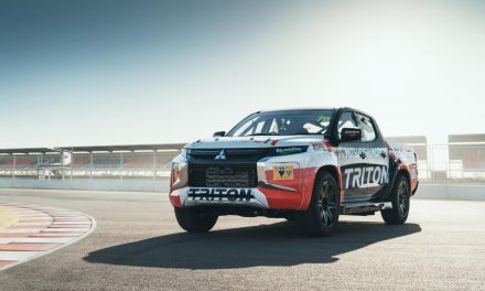 MITSUBISHI L200 SERIES 6 GOES RACING