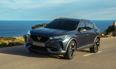 FIRST DYNAMIC PICTURES OF CUPRA FORMENTOR REVEALED