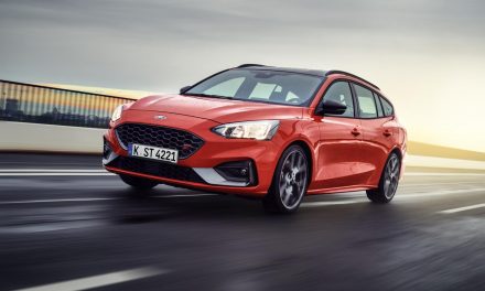 ALL-NEW FORD FOCUS ST MAKES WAGON BODY STYLE DEBUT