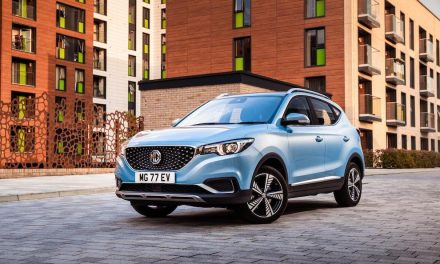 MG SPARKS EXCITEMENT WITH ZS EV AT CARFEST