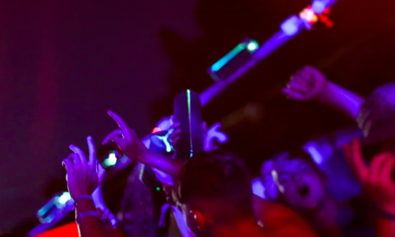 Power Shower – Sony brings world’s first Shower Rave to Benicàssim music festival