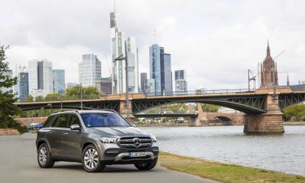 MERCEDES-BENZ GLE 350 DE 4MATIC AND GLC 300 E 4MATIC: NEW THIRD-GENERATION PLUG-IN HYBRIDS