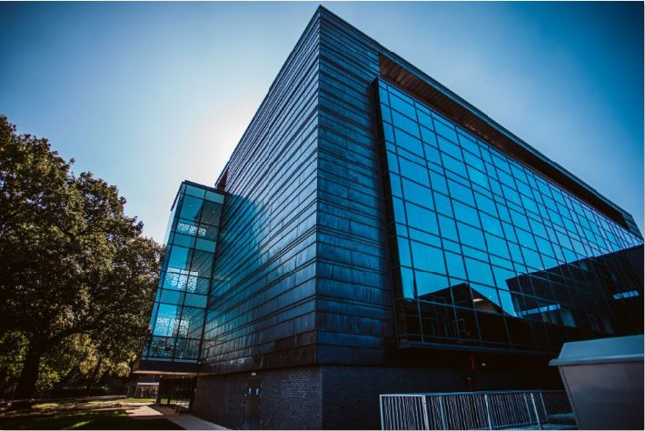 Works complete on £13million state-of-the-art science laboratories at Keele University