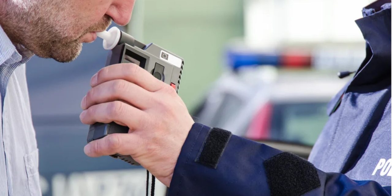 France expected to scrap law requiring drivers to carry breathalysers – RAC comment