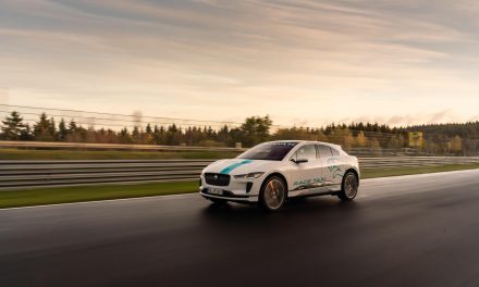 JAGUAR I-PACE IS THE FIRST ALL-ELECTRIC NÜRBURGRING RACE eTAXI