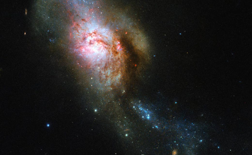 Hubble Finds Medusa in the Sky