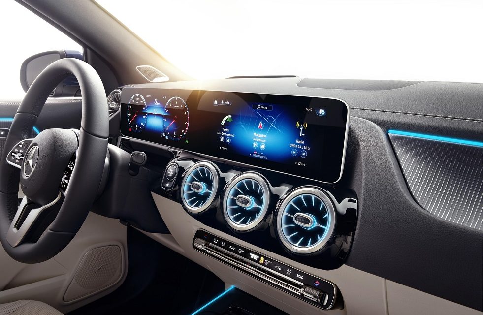 THE NEW MERCEDES-BENZ GLA: ADDED CHARACTER, ADDED SPACE, ADDED SAFETY