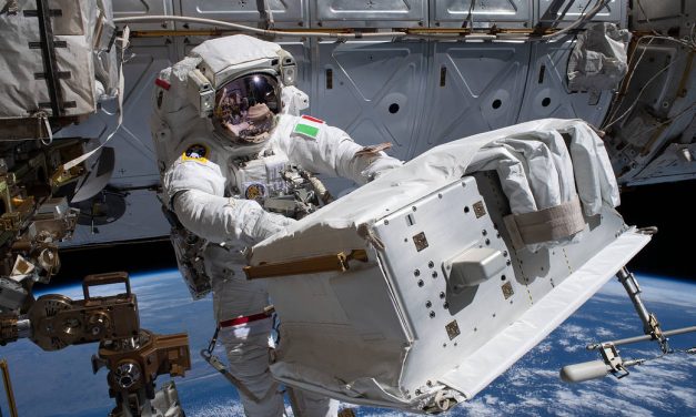 Luca Parmitano Works to Upgrade a Cosmic Particle Detector