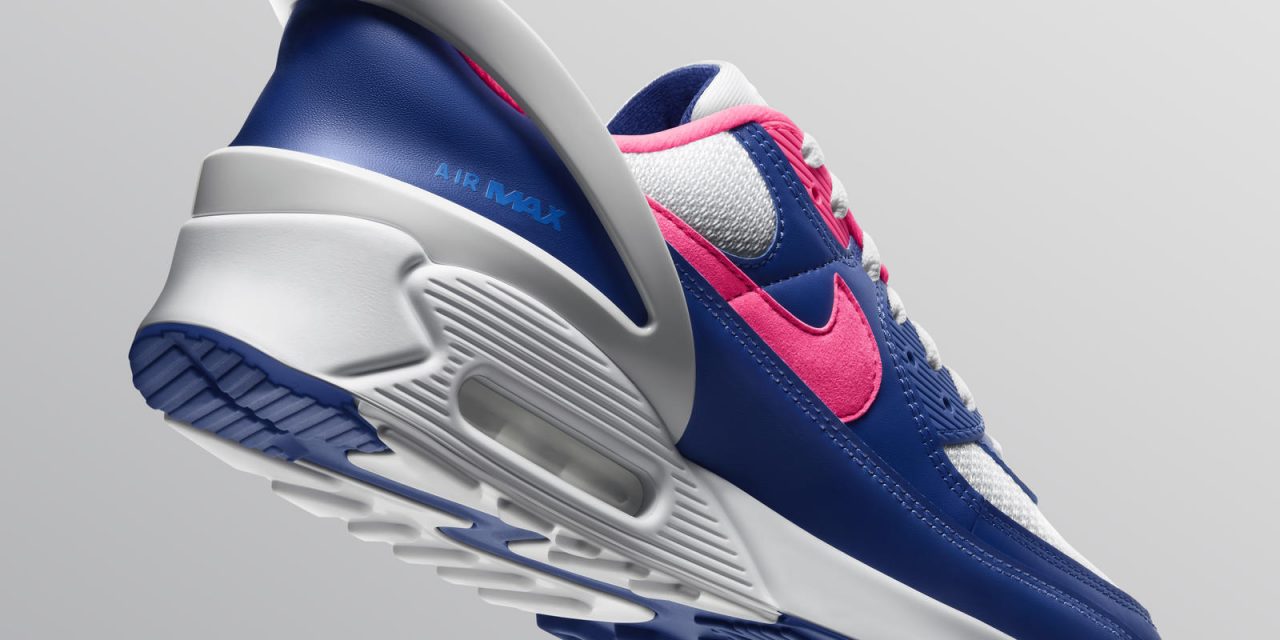 Step into Air with the Air Max 90 FlyEase