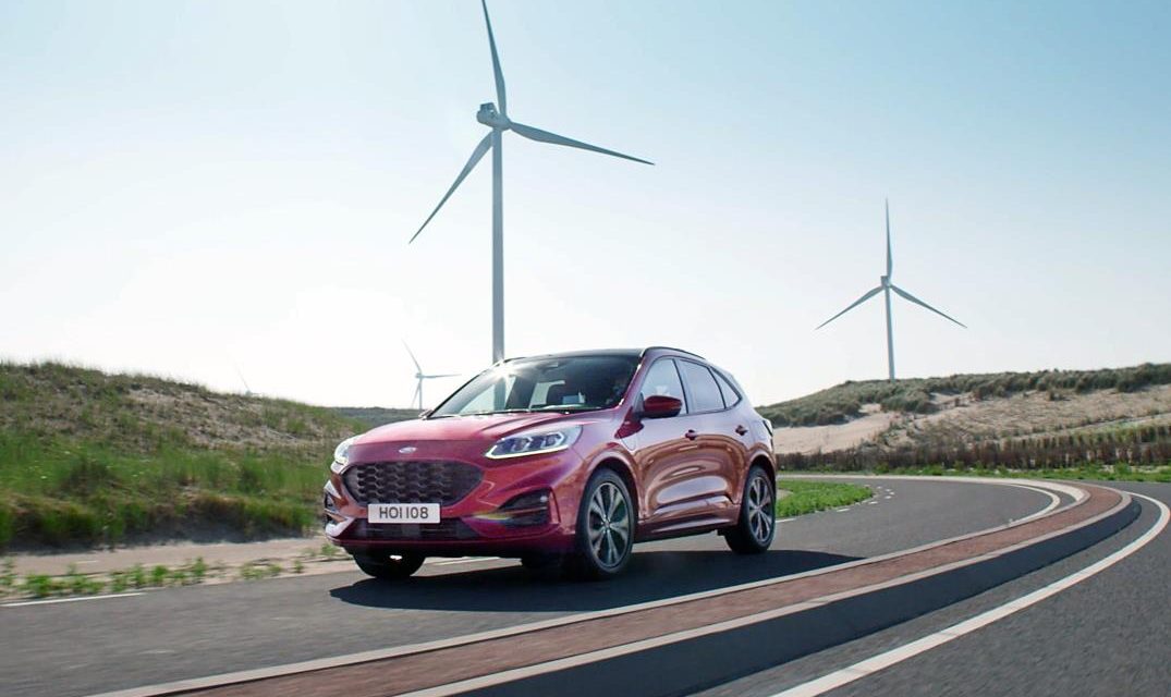 ALL-NEW FORD KUGA GOES ALMOST 30 PERCENT FURTHER ON A LITRE OF FUEL FOR BEST-IN-CLASS EFFICIENCY