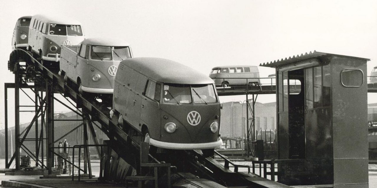 VOLKSWAGEN TRANSPORTER MARKS WORLD’S LONGEST PRODUCTION RUN WITH 70TH ANNIVERSARY
