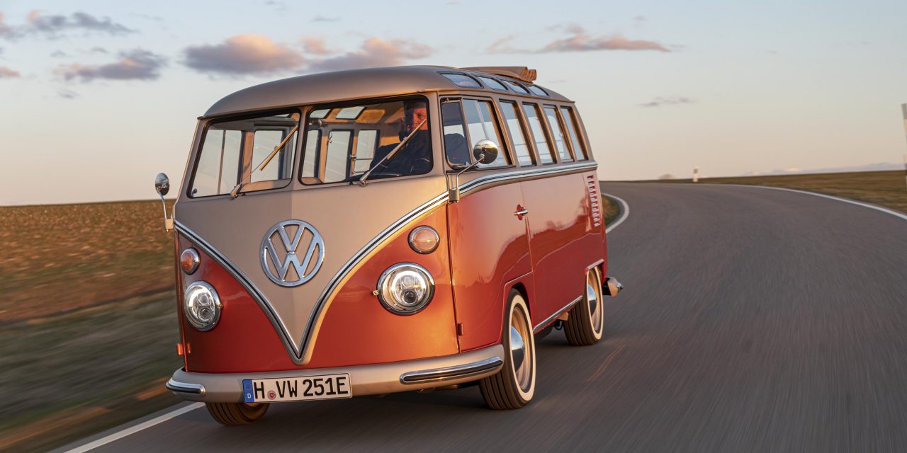 ELECTRIC POWER: THE NEW e-BULLI IS A CROSSOVER OF HIGH-END CLASSIC AND HIGH-TECH ELECTRIC VEHICLE