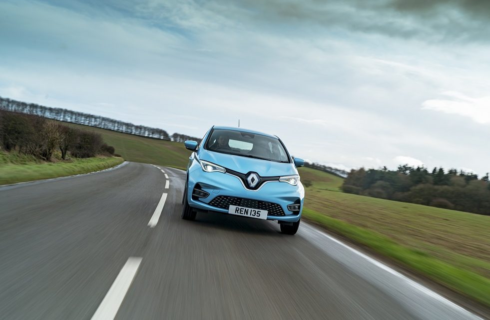 RENAULT OFFERS UP TO £1,000 SWITCH INCENTIVE ON ITS ELECTRIFIED MODEL RANGE