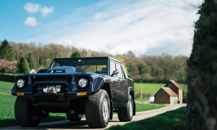 BETTER THAN NEW – BELL SPORT AND CLASSIC BRINGS LAMBORGHINI’S ORIGINAL SUPER SUV, THE LM002, BACK TO LIFE