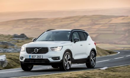 VOLVO EXTENDS ELECTRIFICATION OF XC40 RANGE WITH SECOND PLUG-IN HYBRID POWERTRAIN OPTION