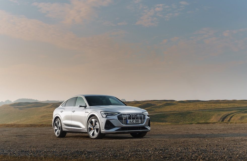 ELECTRIFIED DRIVING WITH A COUPÉ CONNECTION – THE NEW AUDI E-TRON SPORTBACK 50 QUATTRO AND 55 QUATTRO