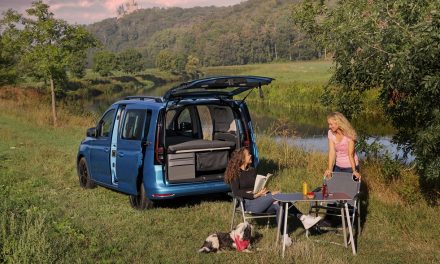 WORLD PREMIERE: NEW CADDY WITH PULL-OUT MINI KITCHEN, PANORAMIC SUNROOF AND MORE SPACE FOR LONG JOURNEYS