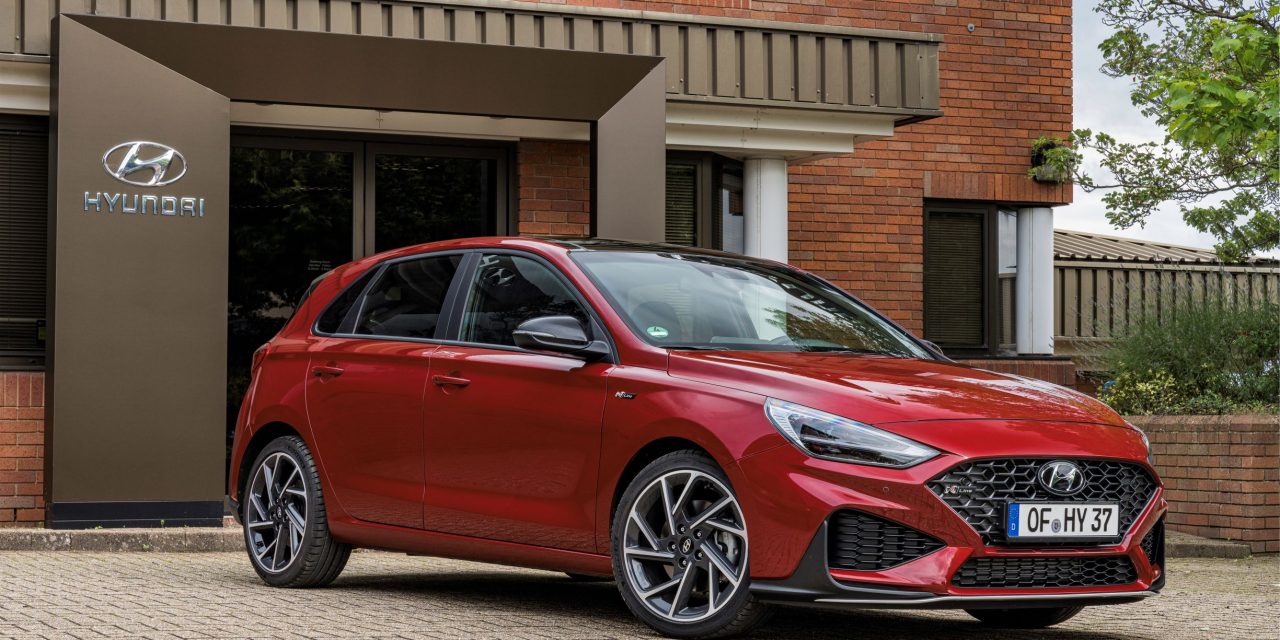 HYUNDAI ANNOUNCES NEW i30 PRICES AND SPECIFICATIONS