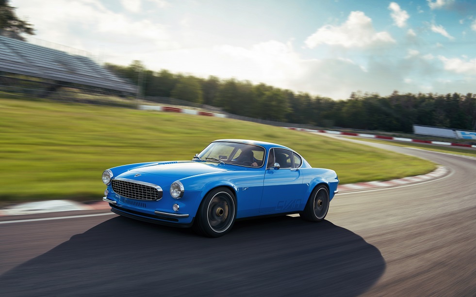 REVEALING THE VOLVO P1800 CYAN