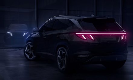 ALL-NEW HYUNDAI TUCSON ADDS REVOLUTIONARY REDESIGN