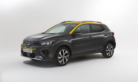 NEW STONIC GETS NOTICED THIS AUTUMN WITH ‘GT-LINE’ AVAILABLE FOR THE FIRST TIME