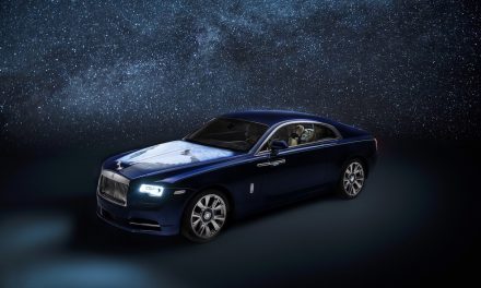 BESPOKE ‘WRAITH – INSPIRED BY EARTH’ TOUCHES DOWN IN ABU DHABI