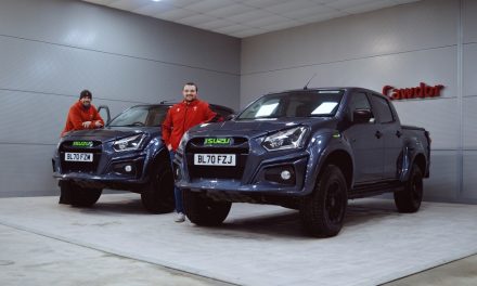 Isuzu D-Max XTR Colour Edition dazzles Welsh rugby stars