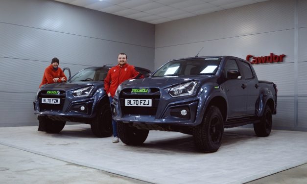 Isuzu D-Max XTR Colour Edition dazzles Welsh rugby stars