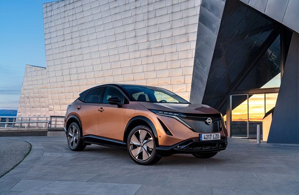 Nissan unveils the colours designed for the new electric age with Ariya’s paint palette