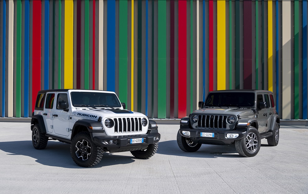New Jeep® Wrangler 4xe: The best of 4×4 goes electric to go anywhere