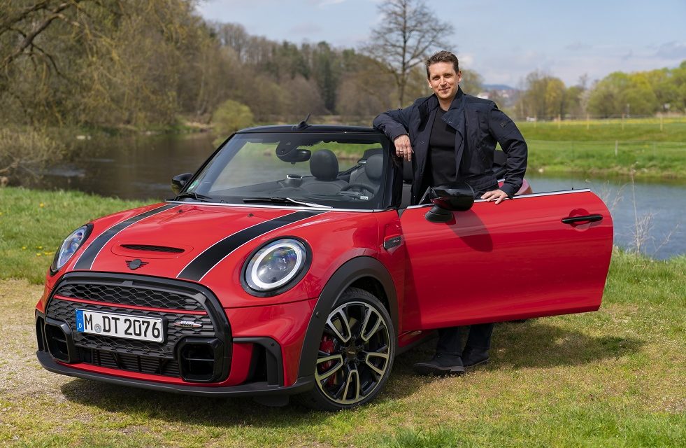 The MINI Convertible: the future is ready for it