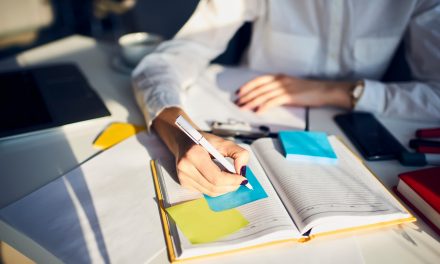 Is poor grammar losing you business? And what you can do about it