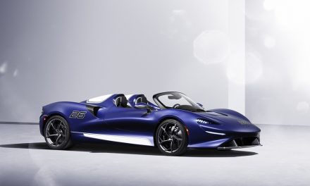 The Ultimate open-top roadster experience: windscreen version of ultra-exclusive McLaren Elva enters production