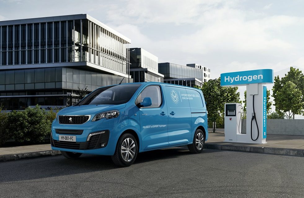 PEUGEOT begins production of new e-Expert Hydrogen