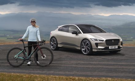 aguar I-PACE completes Everesting Challenge on a single charge with Olympic cycling ace at the wheel