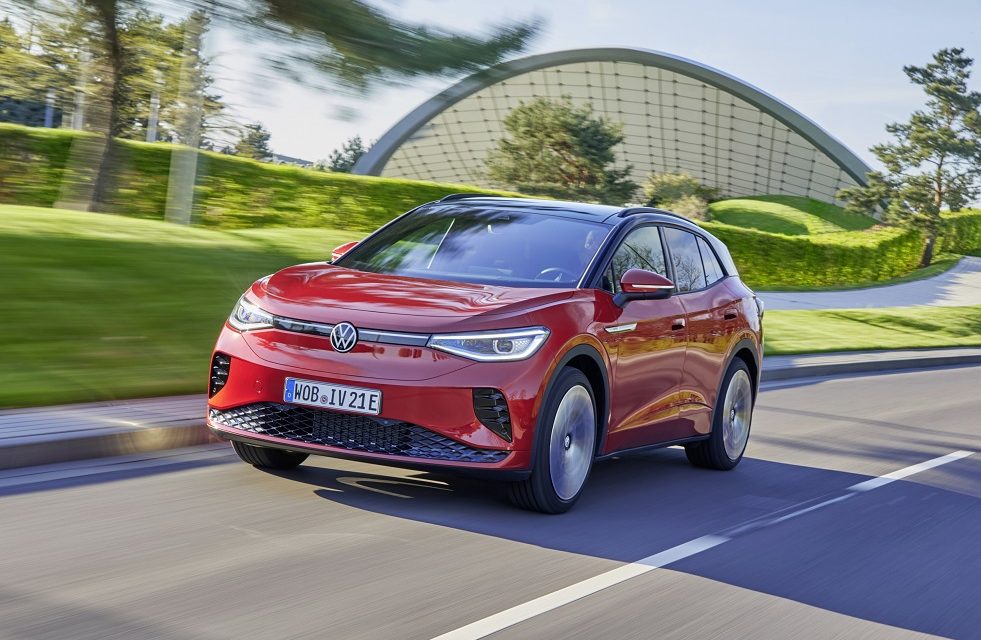 A new era starts: Volkswagen ID.4 GTX electric performance SUV now on sale to UK customers