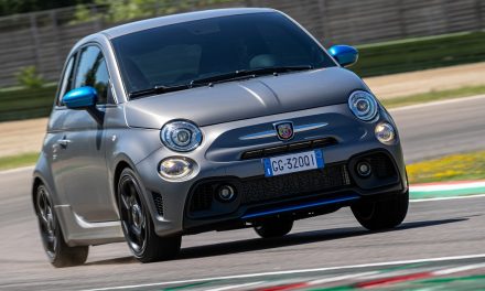New Abarth F595: a showcase of Formula 4 technologies for the road