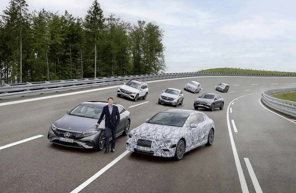 Mercedes-Benz prepares to go all-electric
