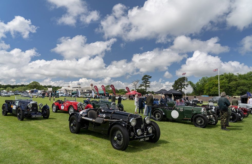 Record-breaking turnout for Aston Martin Heritage Festival