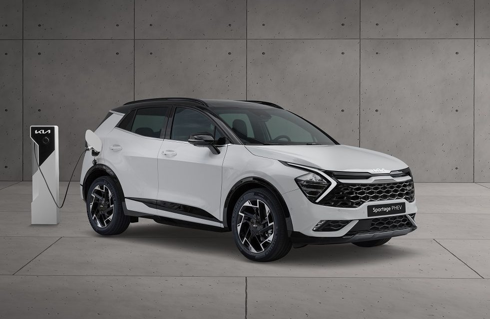 Kia takes centre stage at IAA Mobility with two high-tech electric vehicle debuts