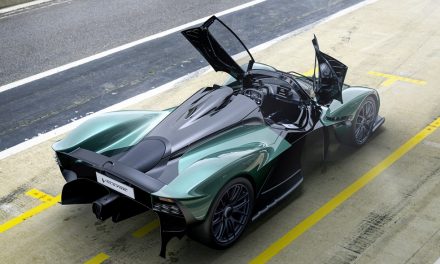 Aston Martin Valkyrie Spider uncovers exhilarating Formula One® experience on the road
