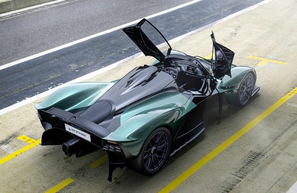 Aston Martin Valkyrie Spider uncovers exhilarating Formula One® experience on the road