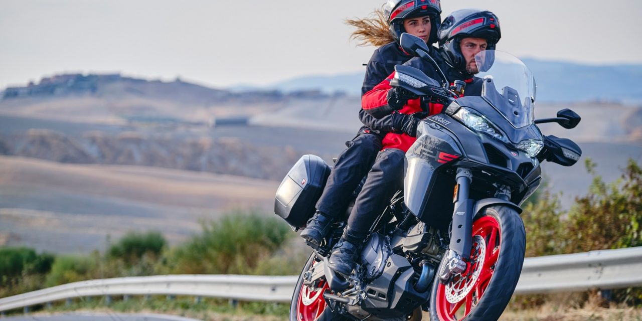 Ducati presents the new Multistrada V2: the pleasure of travelling, every day