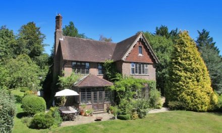 UNBE-LEAF-ABLE GETAWAYS: 10 UNIQUE PROPERTIES TO STAY AT THIS AUTUMN