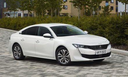 PEUGEOT updates 508 range