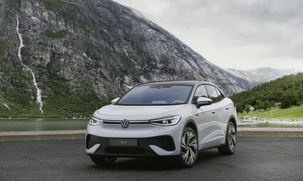 The successful ID family continues to grow: the new ID.5 is the first electric SUV coupé from Volkswagen